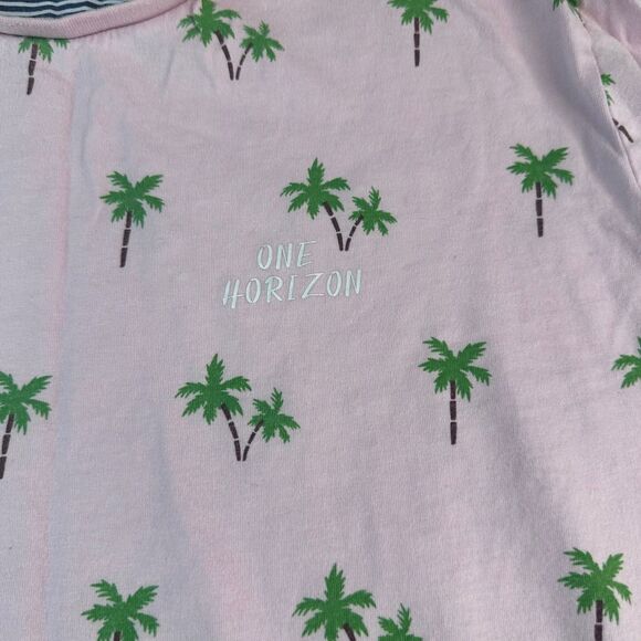 Denim & Flower Men’s Palm Tree Graphic T-Shirt Pink One Horizon Tee Size M - Picture 3 of 5